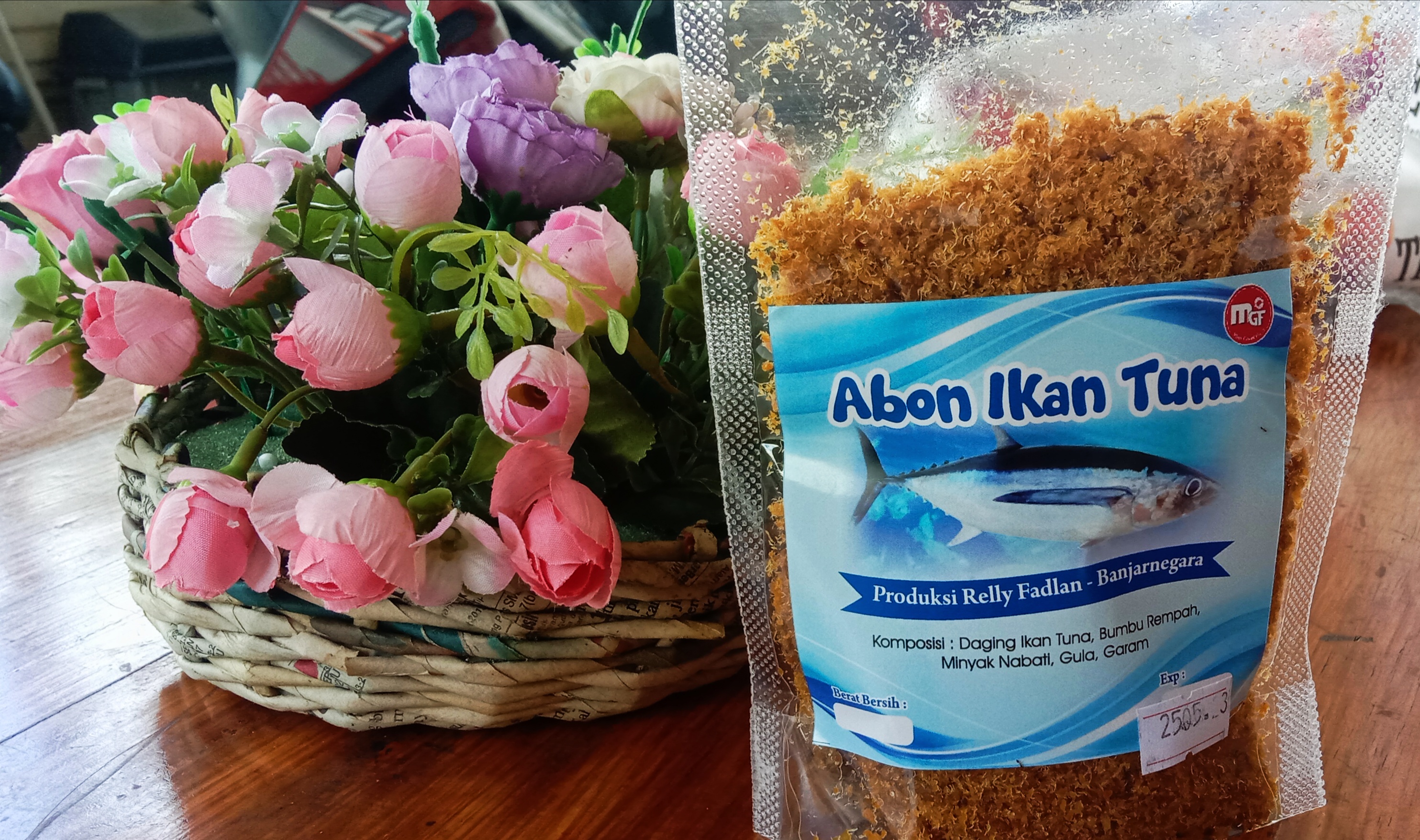 Abon ikan tuna kemasan 75gr